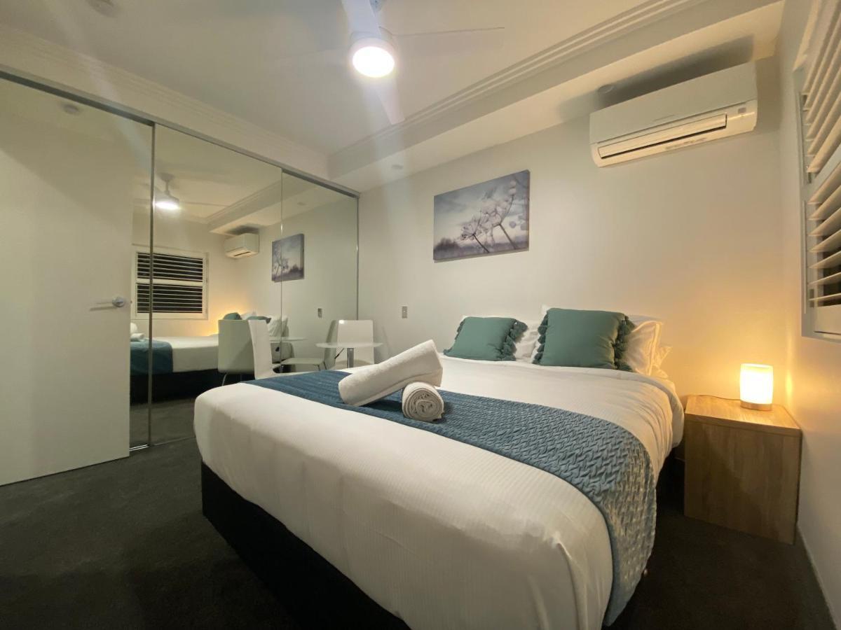 Redvue Holiday Apartments Redcliffe Buitenkant foto