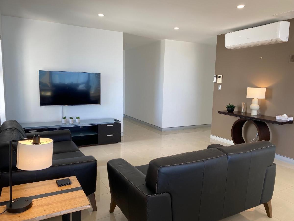 Redvue Holiday Apartments Redcliffe Buitenkant foto