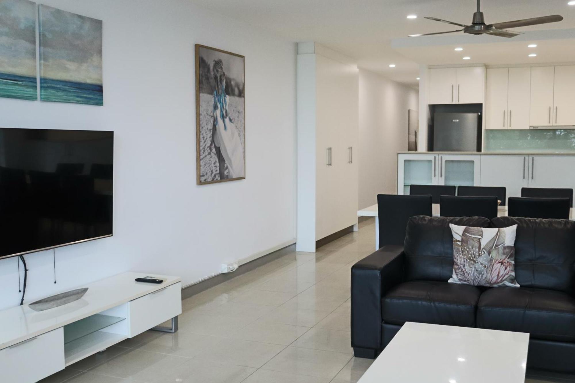 Redvue Holiday Apartments Redcliffe Buitenkant foto