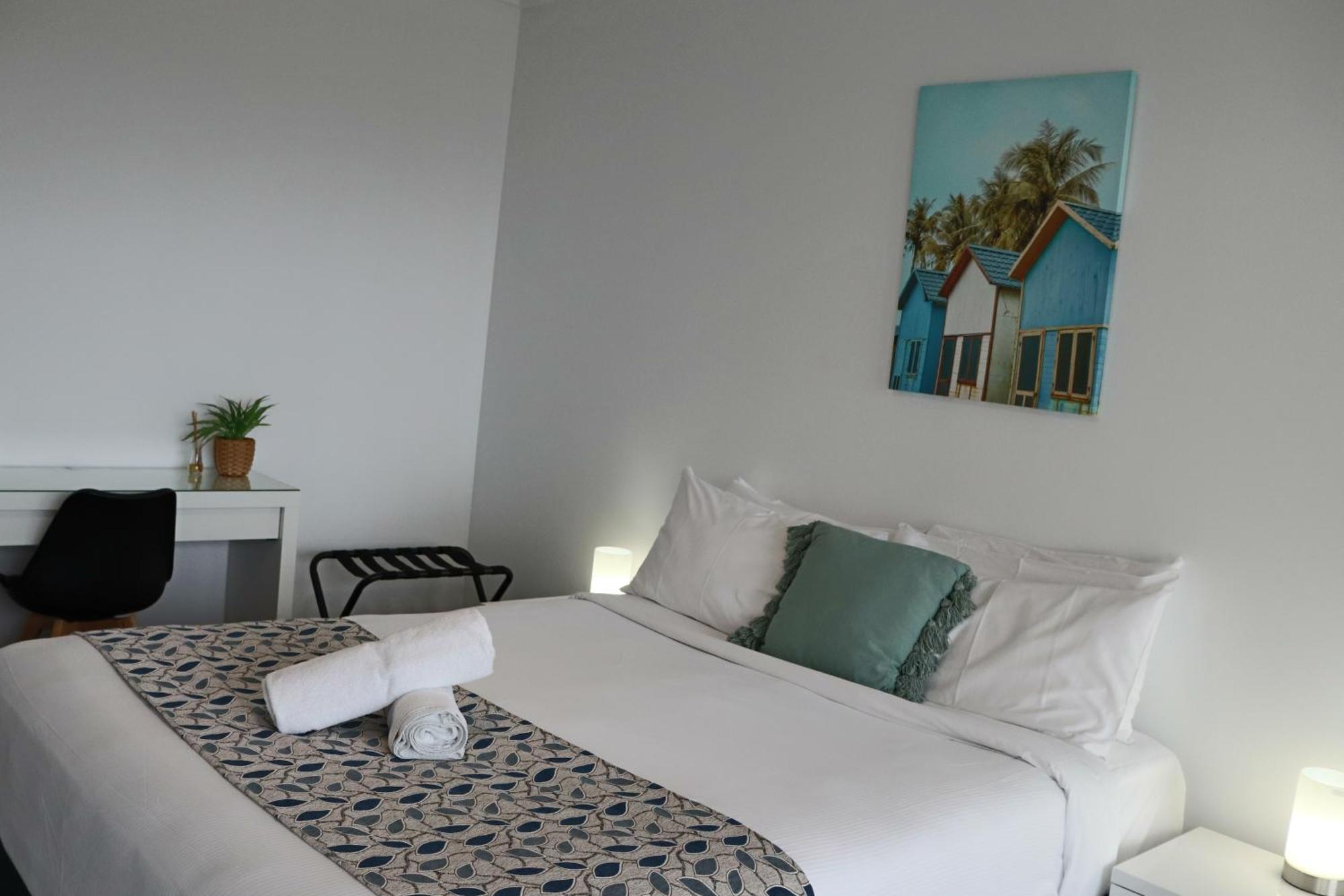 Redvue Holiday Apartments Redcliffe Buitenkant foto